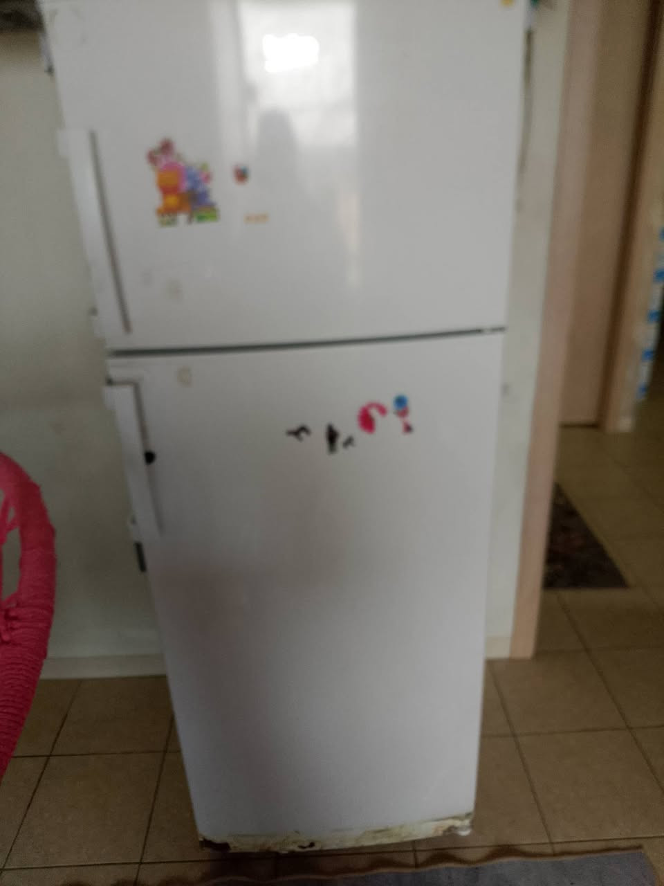 ثلاجه ردله مأطور للبيع شغاله داخله نظيف
كراسي عدد٣للبيع


**إذا كنت صاحب هذا الإعلان وتريد حذفه لأي سبب، رجاءا أرسل رسالة إلى الدعم الفني**