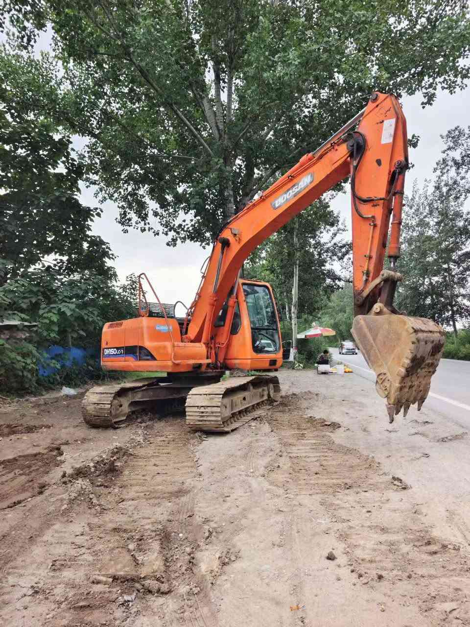 جهاز ده150 جميل جدًا، في حالة جيدة


**إذا كنت صاحب هذا الإعلان وتريد حذفه لأي سبب، رجاءا أرسل رسالة إلى الدعم الفني**