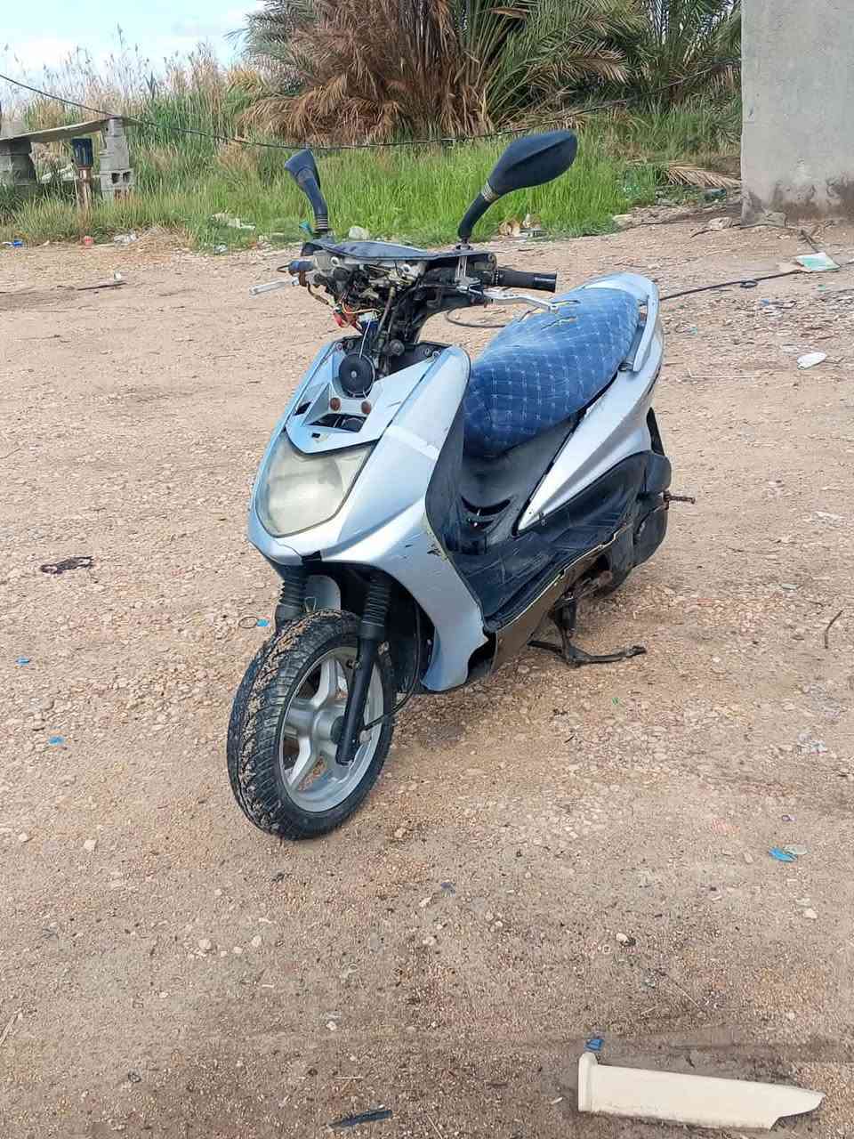 دراجه نضيفه للبيع سكنس  ياباني ***********
