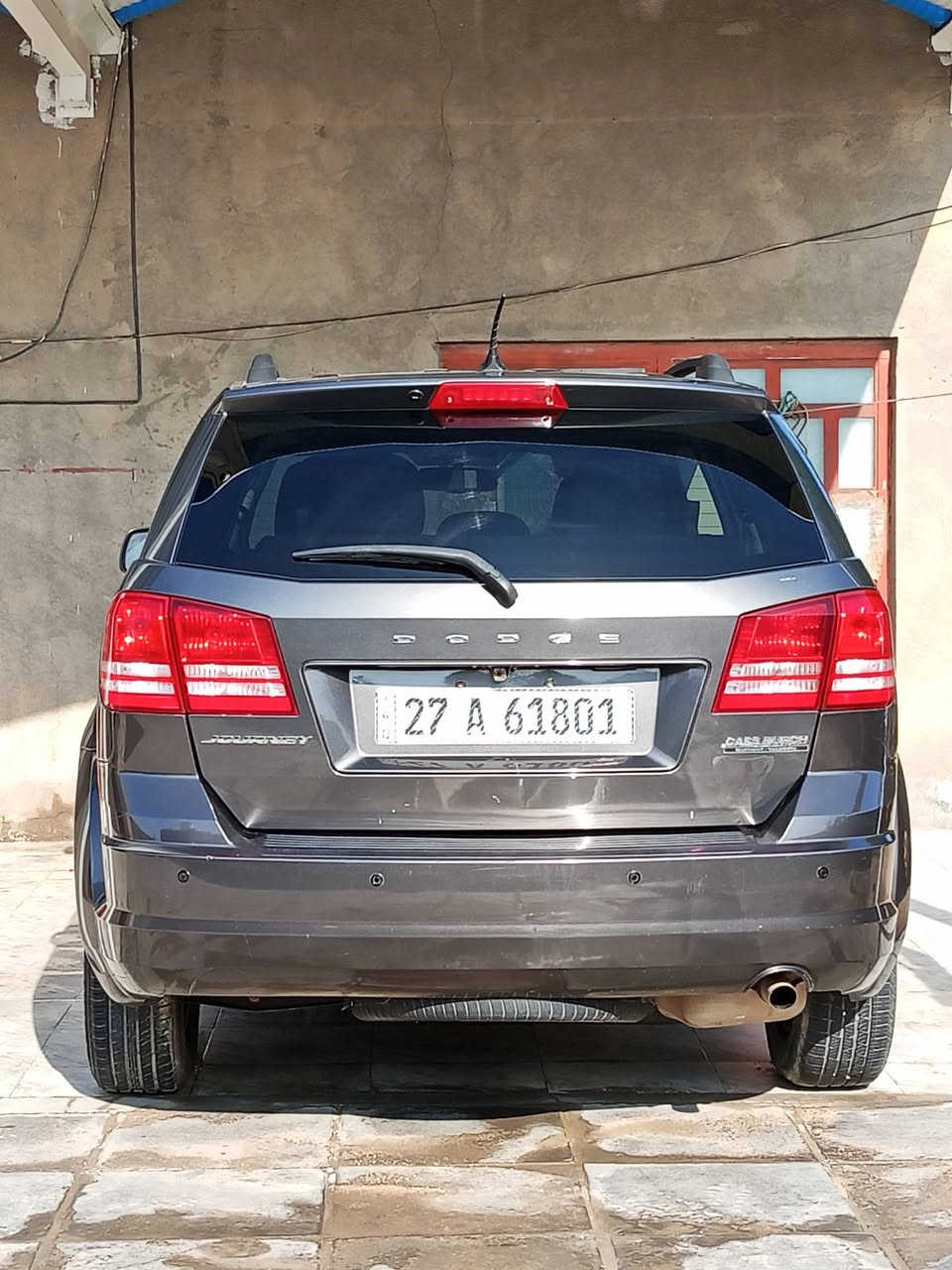 دوج جورني للبيع. أو مراوس بسورنتو حسب القناعه. 🧡
موديل: 2017
وراد: أمريكي
7راكب
بصمه. 
مثبت سرعة. 
كامره خلفي. 
شاشه لمس صغيره. 
تحكم ستيرن. 
لايت منضومة زنون كامل. 
أنارة ترحيب. 
تبريد+تدفئه. 
كهربائيات كله شغاله. 
المكينه برغي مامفتوح بيه. 
حداديه +مكينه+كير. خير من الله. 
سياره حادثه بسيط بل بجم. وغراضه نفسيته مرجعينه. 
يعني حادثه جداً بسيط. 
سياره بأسمي مشروع وطني. رقم انكليزي.
 هزه وسنويه. كله جديد. 
سياره أستخدام شخصي. 
المكان: ناصريه 
سعر المطلوب:( 130)وبيه مجال. 🧡
للأستفسار أكثر على الرقم.(***********)
