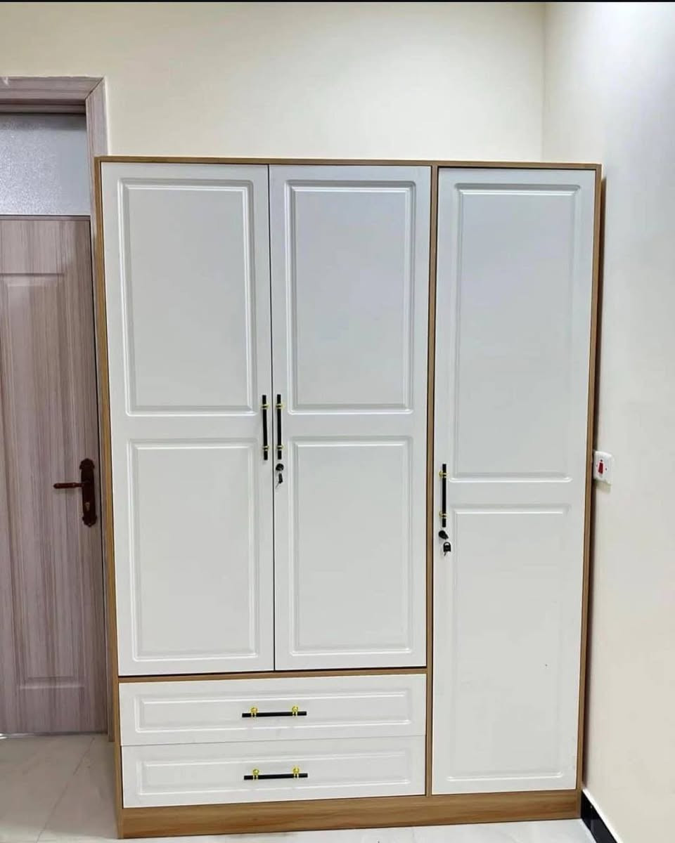 كنتور 3 باب عرض متر ونص ارتفاع مترين عمق 50 سم


**إذا كنت صاحب هذا الإعلان وتريد حذفه لأي سبب، رجاءا أرسل رسالة إلى الدعم الفني**