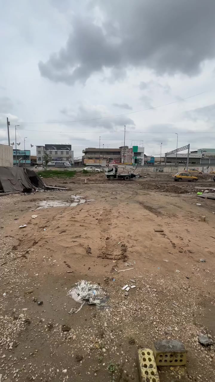 📣فرصة مميزة للإيجار📣

قطعة أرض بمساحة 200 متر
واجهة 16 متر ونزال 13 متر

📍 الموقع: الحلة – مقابل جسر الثورة

✨ مميزات مهمة:

 • موقع حيوي ومناسب للأعمال
 • حرية كاملة للمستأجر بالتصرف والبناء

📞 للاستفسار والتواصل:
***********
***********
