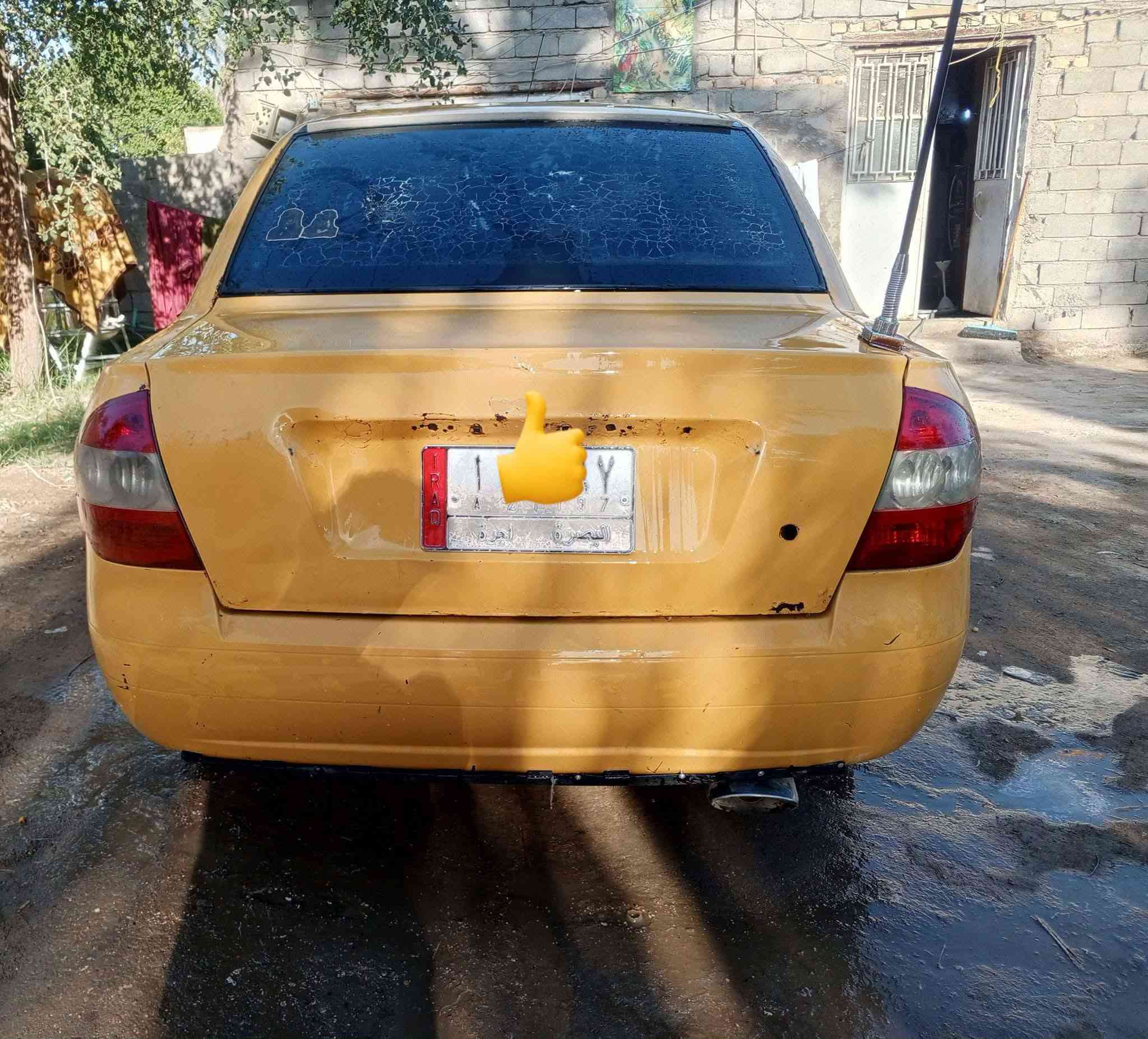 السلام عليكم طيبه 2013 سنويه صاقطه مرور مصفره هيئه ماعرف شكد عليه عل مشتري رقمه بصره راعيه موجود كير حلو مكينه بيه بخار حداديه وسط تايرات وسط درايمات جدد بور حلو كشره نفس الصورة السعر 18 وبيه مجال مكاني بابل رقم ***********
