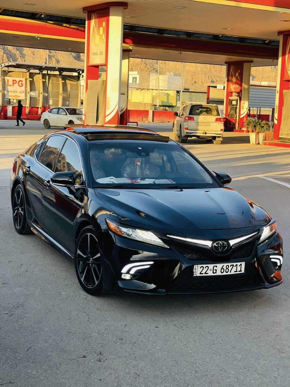 تویوتا کامری ٢٠١٩ مواسەفات xse 
رەشی قەتران نمونەی جوانی 
بێ بۆیاخ بێ سارد و تەعدیل بێ دەعم 
تەنها یەک pdr بچوکی هەیە 
پانۆراما ، بەسمە ، شەغال 
کوشن جلد و هیتەر  ناو کرێمی 
برێک بەسمە و ئۆتۆ هۆلد 
حاسە رادار ٣٦٠ پلە ، وایەرلێس چارج
‏(eco, normal , sport )
سێ گێر  گێر لە سوکان زۆر مواسەفاتی تر 
سەیارەکە زۆر توندو تۆلە چرکە و ١٠٠ دۆلار ببرە 
گێر و مەکینە بەشەرت نەکراوەتەوە  
تەحویل و غرامە بەشەرت سەنەوی تا ٢٠٢٧ تازەیە 
رەقەم شانسی 4T1B61HKXKU773987
ناونیشان رانیە 

نرخی 207 گەلا و کەمێک مەجال 
***********
***********
