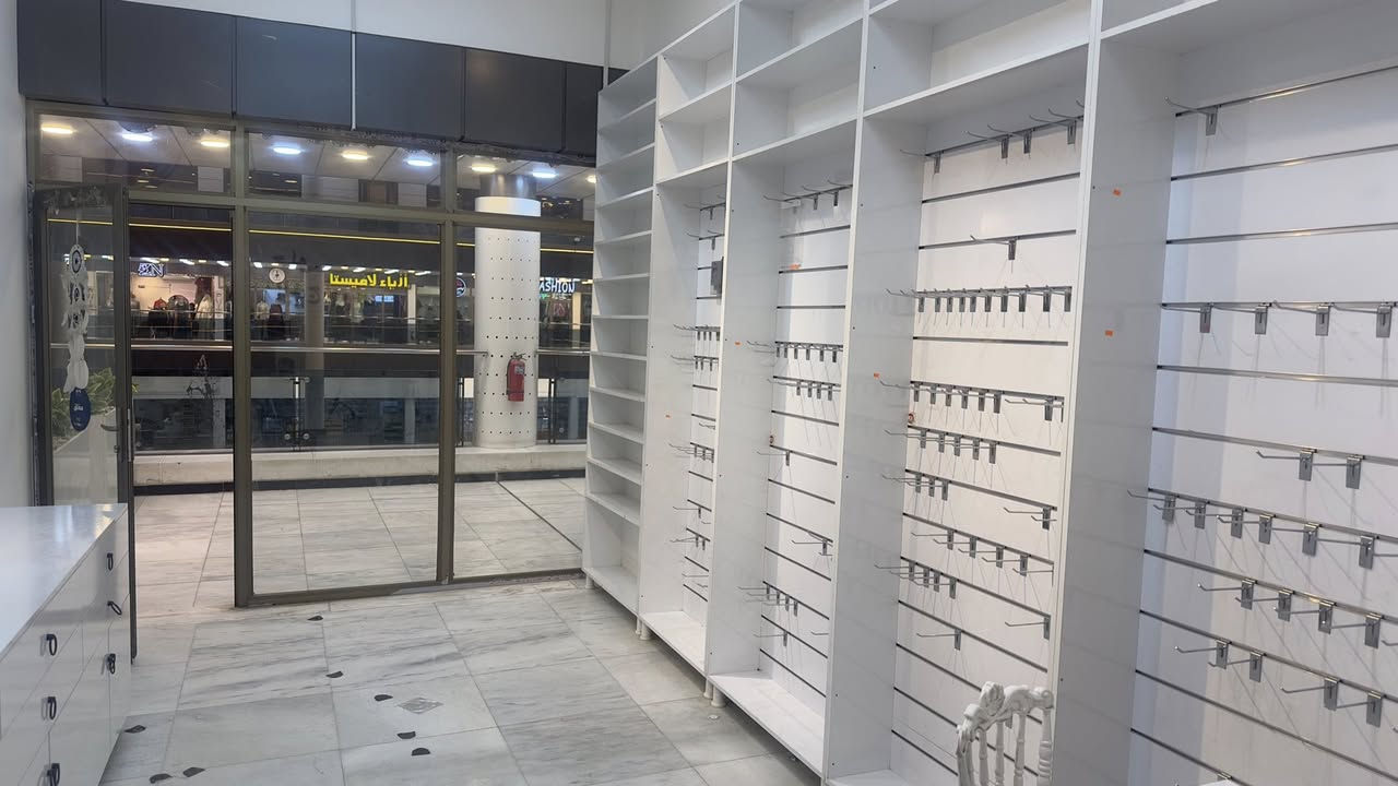 ديكور كامل للبيع


**إذا كنت صاحب هذا الإعلان وتريد حذفه لأي سبب، رجاءا أرسل رسالة إلى الدعم الفني**