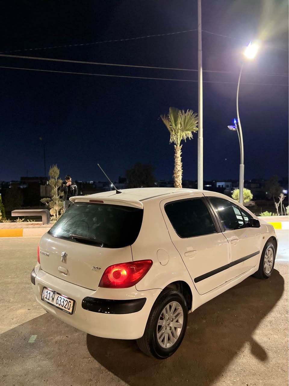 للبيع بيجو موديل2006  بيهة 4 قطع صبغ و السقف مابي صبغ وبشرط كير ومكينة بي اشويه صرف ال مكينه   ومابيهة اي مصرف السيارة والسنوية جديدة لحد 2030 تنتهي وبيهة بطاقة بنزين هم  سياره مشروع وطني سعر 57بي مجال                                                                            بو فروشتن بيجو 2006 /4 پارجه ي سوبغه سه قفي سو بغ نيه به شه رت گيرو مه كينه سه ياره كه بي عه يبه به س مه كينه كه ي توزي سرفي هه به سياره كه يه ك دينار مه سرفي تي نيه سه نه وي هه تا 2030 تا زه يه مشروع وطنيه  بطا قه بنزيني هه يه سعر 57 مجال. *********** Singapore
