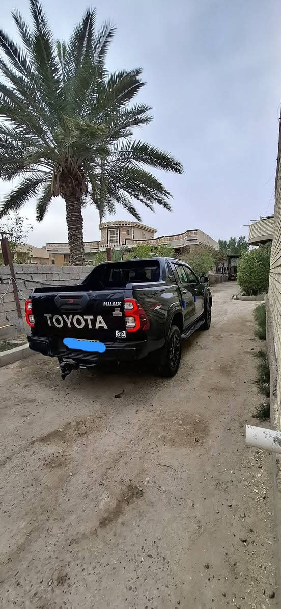 يالله اللهم صلي على محمد وال محمد
السلام عليكم اخوان اريد ابيع ما اراوس قبل لاتخابر اني كاتب كل التفاصيل
(GR)هايلوكس
موديل2022
لون اسود 
محرك ٦
سيارة فول 
وبعد احلة من الصور تجي تشوف بعينك
رقم اربيل
ماشية١٥٠ الف
سيارة بيهة بس بارد موضح بلسونار
السعر390 وبيهة مجال حك الجية
ارقامي
 *********** 
 *********** 
 ***********
