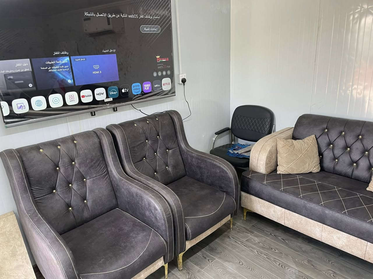 سلام عليكم كرفانات للبيع ثنين من عدهن 12في 4  وثنين من عدهن 4 في 5 جدد مكلف بل نشر رقم ***********  العنوان بصره قبله
