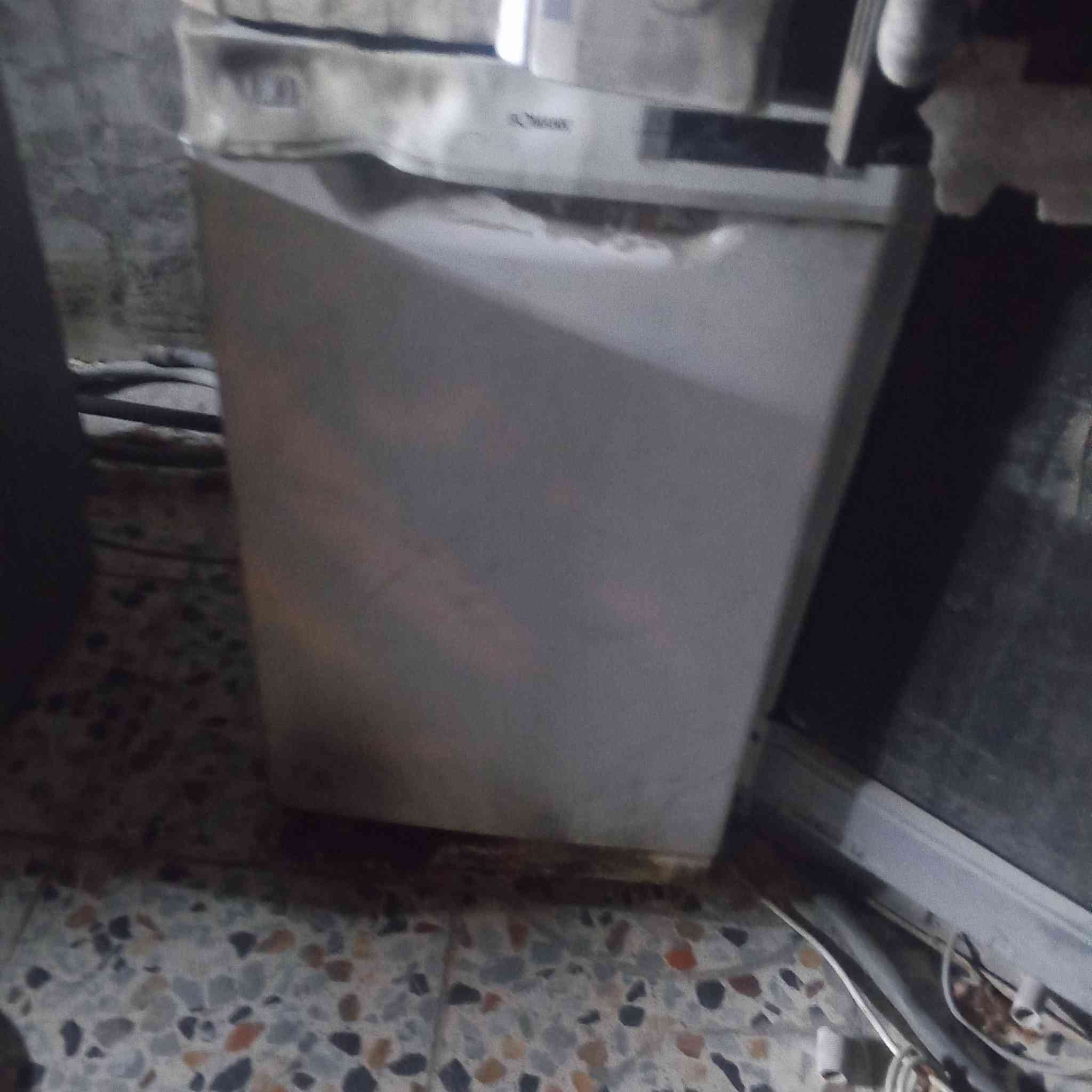 غساله صحون تعبانات الوحده 35توصيل ماكو بغداد حي السفير *********** العدد 8
