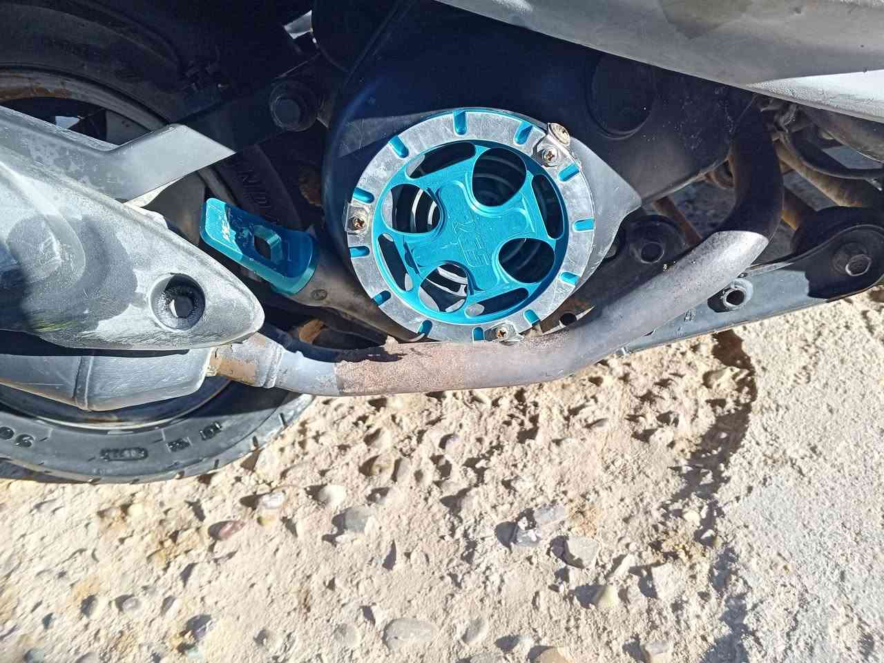 سلام عليكم شباب دراجه ماكس منغولي خير من لله مثل ماشوف كدامك دراجه براسه حض بوشه 55 كلجات رياضيه شديتله يدات جدد او شديتله شاحنه مال جهاز او هندر تزويد بيه خير من لله  مكاني كربلاء طوريج مقابل معارض للحولي   السعر 650 او بيه مجال حك الجيه  ***********
