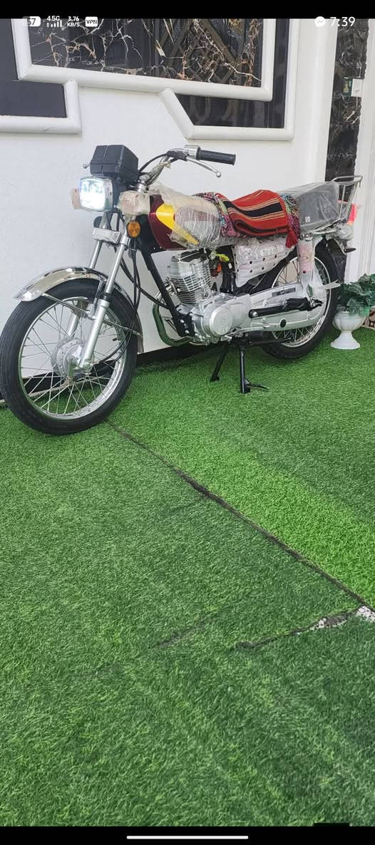 السلام عليكم 
للبيع دراجه نامه  موديل 25زيرو بعده جديده  اوراق اسكنر وصل معرض موجود بسمي دراجه مكفولة كفالة عامه   اوراق اسكنر شاصي رفيع 3احرف  دراجه شلعه أو معدل فول مكان كربلاء كربلاء كربلاء مستشفى الكفيل الاستفسار عن الرقم‏‪***********‬‏
فدوه ما يعجبك المنشور لأ اتعلق واله تتصل واله اطب خاص  السعر 675 او بيه مجال بسيط كلش
