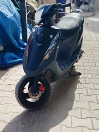 اسلام عليكم  ماكس عدله لون اسود وكيل سيد وسام دراجه صارله شهر من طالعه...