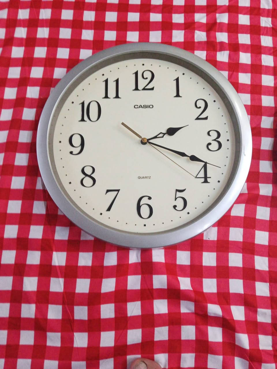 اجواء ماطرة خير بإذن الله تعالى
ساعة جدارية ماركة كاسيو ..
العدد 2
وارد اليابان_ تجميع الصين
مستعملة داخل اليابان
كوارتز ماطور صامت
القطر 30 سم
نظافة جيدة...دقة في الأداء
السعر 25 الف للقطعتين/السعر نهائي
يوجد توصيل ومكاني الموصل
الحجز على الخاص
تحياتي للطيبين


**إذا كنت صاحب هذا الإعلان وتريد حذفه لأي سبب، رجاءا أرسل رسالة إلى الدعم الفني**