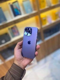 آيفون ١٤ برو • ١٢٨ • بطارية ١٠٠