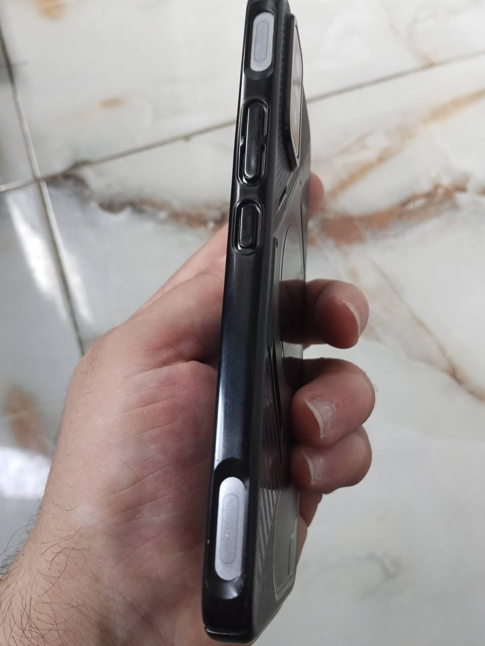 موبايل جيتي 30 برو الذاكره 256 الرام 24 بصمه بالشاشه بي شفتات منه وبي ببجي 120 فريم ويا فريز يشحن لاسلكي جميع غرضه موجوده ويا كفرين مال الشركه المويايل جديد المكان نجف حي العسكري متواجد واتساب فقط ***********
