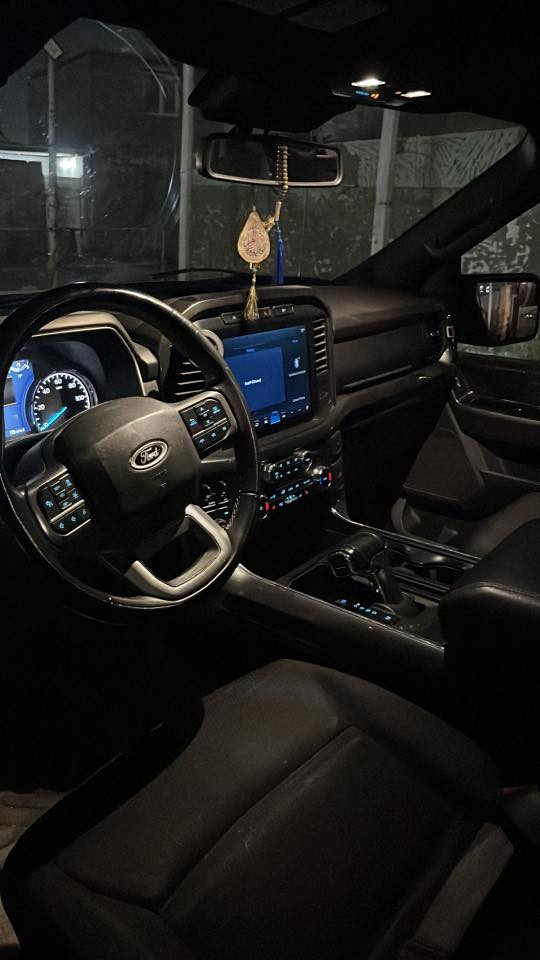 فورد F150 بيكم للبيع او المراس حسب القناعه
فورد F150 بيكم للبيع او المراس حسب القناعه

فورد F150    موديل 2023 للبيع او مراوس 

السعر  : 275 

Ford F-150 XLT

✔️ موديل حديث

✔️ ممشى: 35 ألف ميل فقط

✔️ محرك 6 سلندر توربو EcoBoost – قوة واقتصاد بالوقود

✔️ لون أسود  

✔️ رقم أربيل باسمي وجاهزة للنقل

✨ المواصفات:

• باب طويل (SuperCab) مع بدي قصير – الشكل المرغوب

• شاشة معلومات وترفيه كبيرة

• كاميرا خلفية

• نظام بلوتوث وApple CarPlay / Android Auto

• تحكم بالمقود (ستيرن)

• مثبت سرعة

• حساسات رجوع

• جنوط رياضية STX

• إنارة LED أمامية 

• دفع قوي وثبات عالي

📌 السيارة نظيفة جداً 

📞 للاستفسار:*********** 📞 يوجد واتساب

       العنوان بغداد
