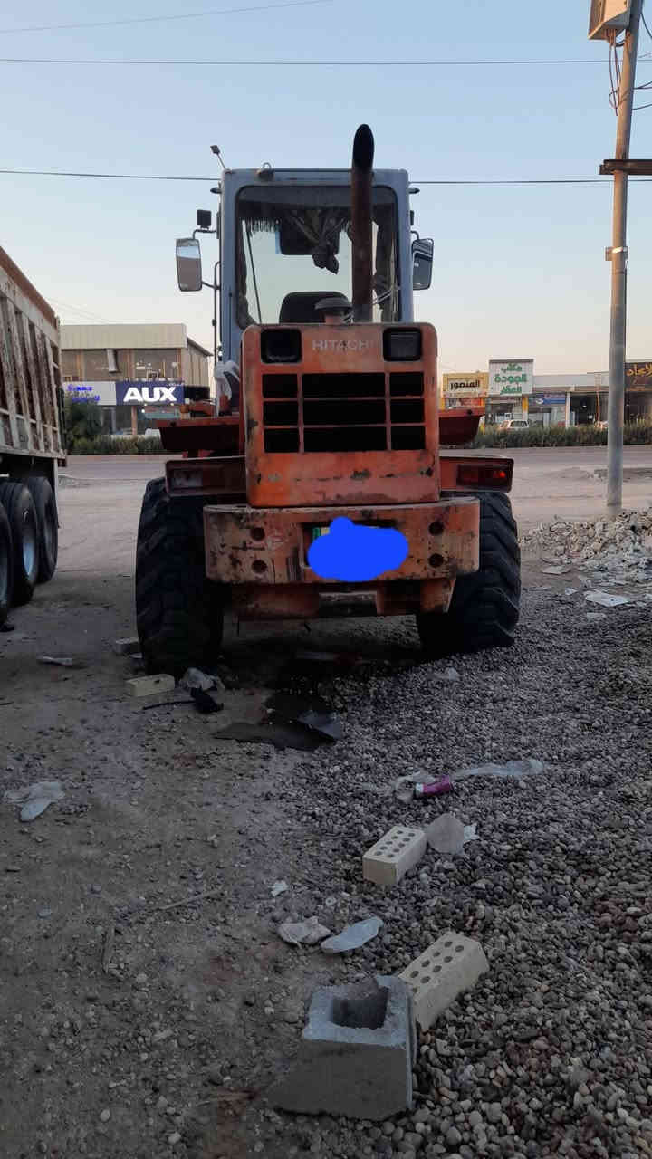 السلام عليكم 
شفل للبيع نوع هيتاشي 
التفاصيل على رقم الموبايل ***********او ***********
