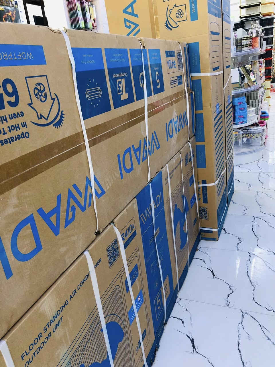 وجبه جديده كافت انواع السبالت والمكيفات (2ط) (3ط) جداري وكنتوري بنضام التقسيط المريح اهلاً بالجميع  العنوان :-  الزبيديه حي العسكري مجاور المدرسه الحديديه مقابل المتنزه الكبير  مول ابو احمد


**إذا كنت صاحب هذا الإعلان وتريد حذفه لأي سبب، رجاءا أرسل رسالة إلى الدعم الفني**