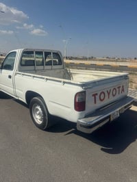 ورحمه الله وبركاته بيكب تويوتا فلاحي ٢٠٠١ رقم نينوى بسمي بدون صبغ فقط ...