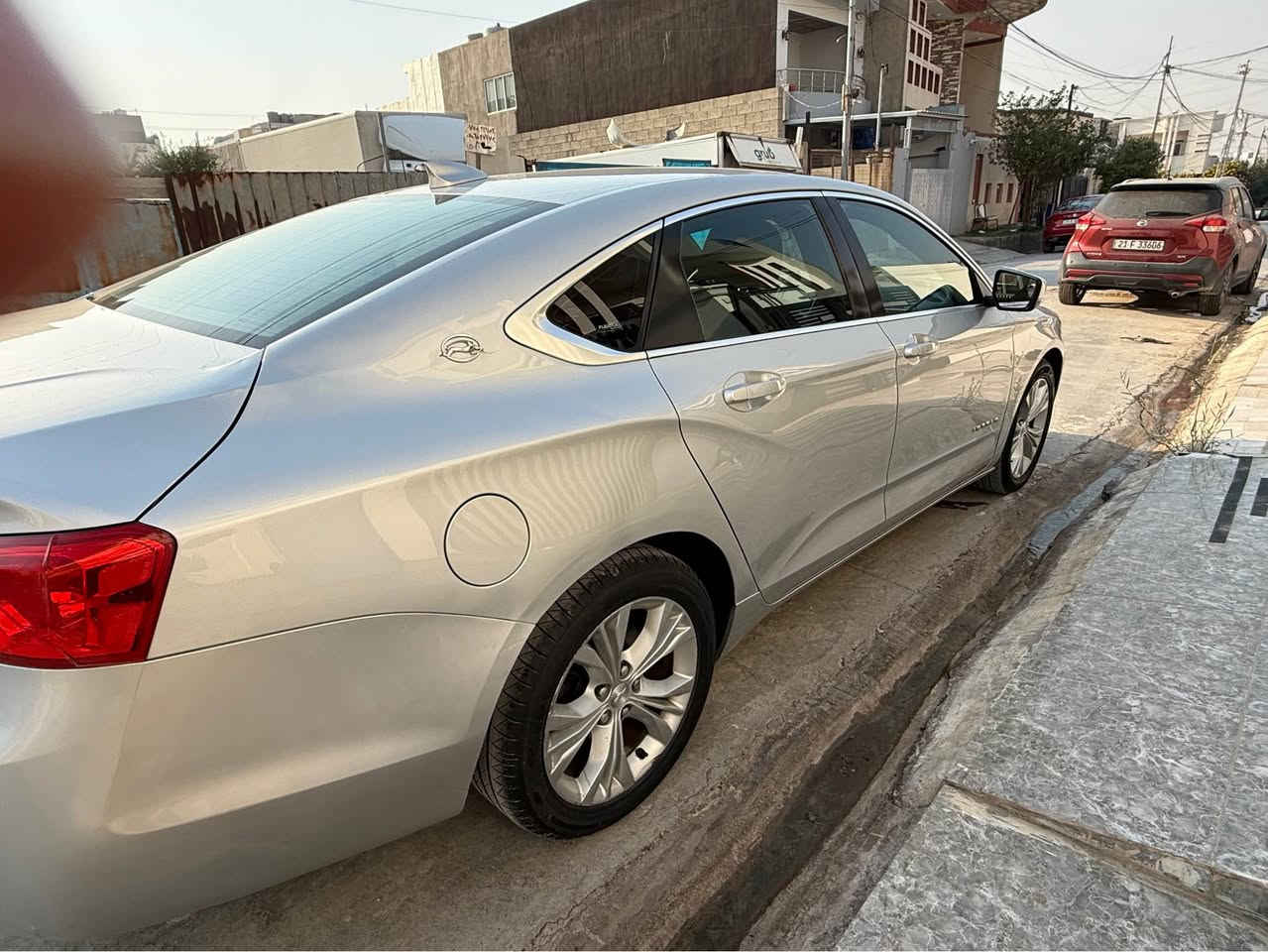 امبالاا 2017 الصور موضحه موجود رقم الشاصي والسياره بأسمي گير ومحرك بشرط بلادي مامفتوح 6 سلندر محرك 3600 LT او مراوس حسب القناعه 
رقم موبايل *********** كركوك, العراق
