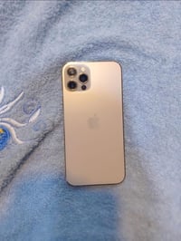 آيفون ١٢ برو • ١٢٨ • نضافة ٩٠%