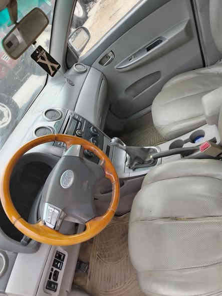 السلام عليكم تحيه طيبه،، للبيع بي واي دي مؤديل ٢٠١٣ رقم واسط دولي سنويه مججدده لل ٢٩ كير عادي كير ومحرك وصدر وكهرباءيات وتخم تاير كله نضيف سياره بحاله جيده السعر٣٤ وبيهه مجال العنوان واسط الزبيديه ***********،، *********** فول مواصفات فتحه بصمه تحكم
