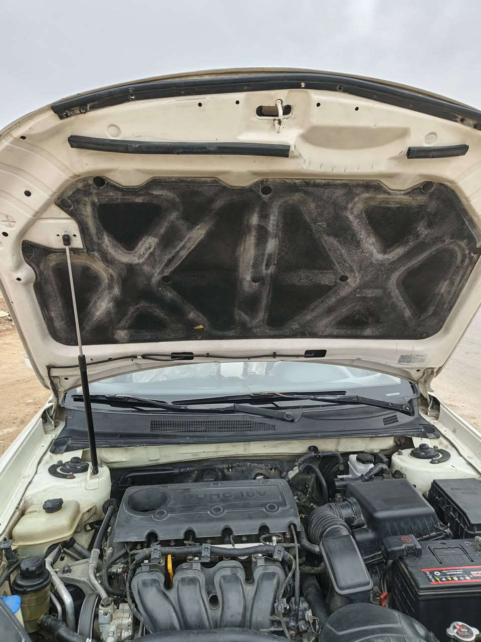 السلام عليكم 
كيا اوبتما خليجي ٢٠٠٩ رقم بغداد انكليزي باسمي 
مكينه ٢٠٠٠
فول مواصفات عدا البصمه
صبغ حزام فقط اثر جراد 
طخه جاملغ الامامي بسيطه عل كد شبر 
(ادامة السياره حداده + منظومة بانزين+ تبريد + تدفئه كله شغل جديد ) 
شاشه وكاميرا  وحساسات
السعر ١١٠ وبيه مجال 
رقم الهاتف ***********
