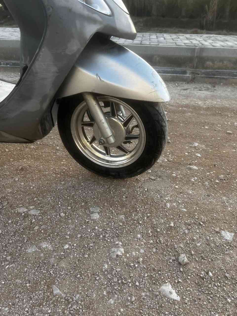 السلام عليكم   ماكس كله بلادي جديد مكان السماوه جسره المستشفى العام ***********سعر ٩٥٠
