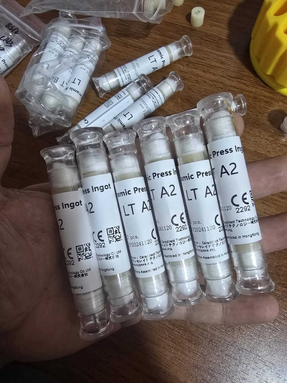 شغلات للاسنان اطونه سعر بيهن


**إذا كنت صاحب هذا الإعلان وتريد حذفه لأي سبب، رجاءا أرسل رسالة إلى الدعم الفني**