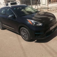 للبيع كيا نيرو ٢٢ كهرباء بالكامل بيه صبغ حزام السعر ١١٥ ٠٧٨٠٧٧٩٣١٨٨