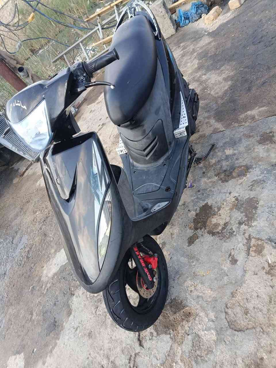 سلام عليكم للبيع ماكس عدله  رمبة كفالة عامة مكينة مامفتوحة ع لفحص كفر بلاد كلها دراجة مختمة مابيها كل نقص كاملة كهربائيات كلها شغالة وين ما يعجبك افحص مكاني ديوانية حي الوحده الثانيه رقم ***********
