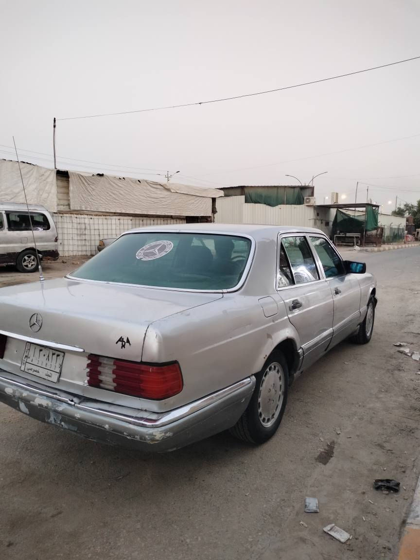 السلام عليكم مرسيدس موديل 89 للبيع السياره مكينه كير حداديه جده سياره جاهزه ما بيها نقص كهربائيات كلها شغال راعيها ما واصل لك اكفلك سرقه وعشائر وراعي ابو السنويه بالبصره سعر 22 مكان سياره ناصريه مركز رقم الهاتف *********** ناصرية, ذي قار
