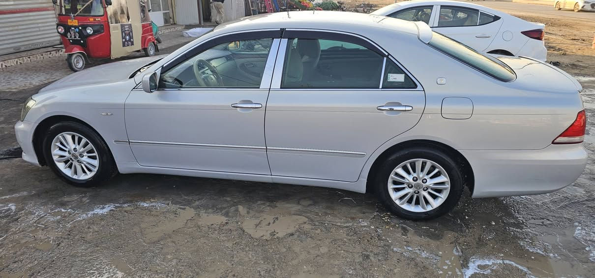 شاهينه للبيع موديل 2004
3 دكم جاهزه من كل نواحي
تحويل مباشر رقم انكليزي
سيارة بأسمي مكاني الناصريه مركز السعر (137)
***********
