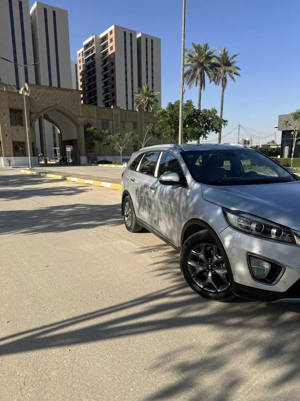 سلام عليكم سورنتو موديل 16 ماشيه 246 خليجي للبيع 6v حادثه بنيد   بيه ايرباك  وبيه ملاحضات مواصفاته   فول عده بنروما حساس امامي خلفي كشنات كهربائيه بصمه بوب 3 قطع تبريد مكاني بغداد دوره  رقمي ‭0774 424 6246‬ السعر 180 وبيه مجال
