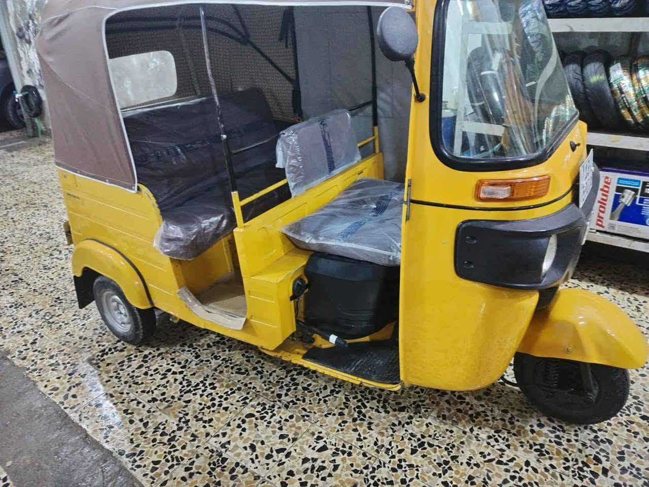 تكتك البيع موديل 20شهر ١٠ كفاله عامه الله شاهد ما متعوبه مكينه لا تنقيص ولا تبخير المكان المجر الكبير ***********
