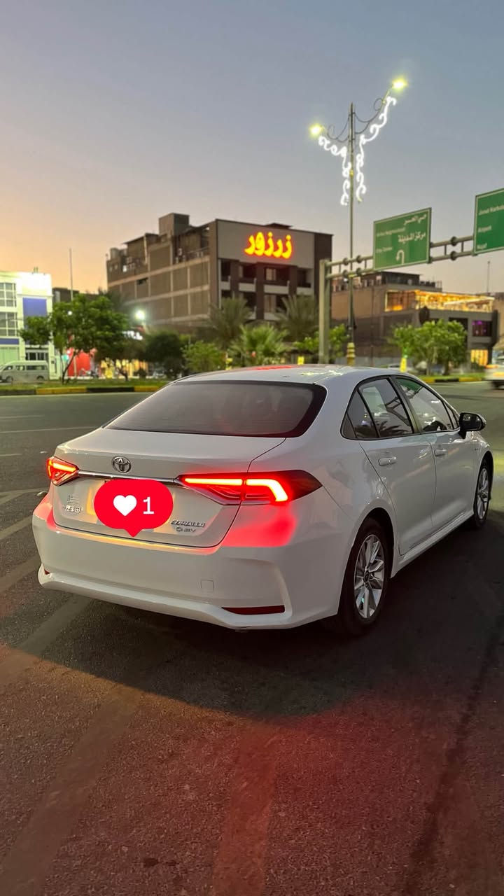 🚘 للبيع | تويوتا كورولا هايبرد 2025

✔️ الموديل: 2025
✔️ الممشى: 20 ألف كم فقط
✔️ السيارة بكفالة الوكالة
✔️ اللون الداخلي: أسود
✔️ فل مواصفات

المواصفات:

* نظام هايبرد اقتصادي جداً باستهلاك الوقود
* تشغيل بصمة
* دخول ذكي (Smart Key)
* شاشة لمس
* كاميرا خلفية
* حساسات
* مثبت سرعة
* نظام المحافظة على المسار
* نظام التحذير قبل الاصطدام
* إضاءة LED
* جنوط ألمنيوم
* تحكم بالدركسون
* مكيف أوتوماتيك

✅ السيارة نظيفة جداً، استعمال شخصي، وما تحتاج أي مصروف.
📍 للجادين فقط، والفحص بأي مكان يتم الاتفاق عليه.
📞 للاستفسار والتواصل  الاتصال.*********** 
مكان السياره كربلاء 

رقم كربلاء
