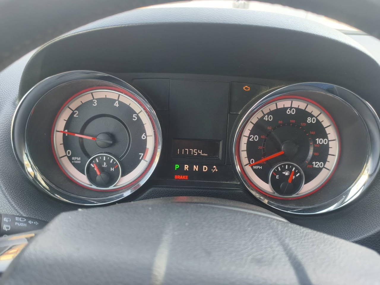 السلام عليكم
دوج كرفان موديل 2019 للبيع

اللون فيراني مميز

السيارة نوع sxt مواصفاتها معروفه .تشغيل عن بعد . بيبان كهرباء .صندوك كهرباء. الكراسي تنبلع . كرسي السايق كهرباء .شادلها منضومة غاز ايطاليه . حادثه فقط دعاميه والايرباك راجع سستم . قطرة صبغ مابيها فقط الدعاميه . بيها طغه بالصندوك وشخوط موضحه بالفديو . ماشيه ١١٧ 

مكاني بسمايه والصبح بالمنصور 

رقم الموبايل ***********

بي واتساب . السعر 19000 

وبيها مجال بسيط للشراي
