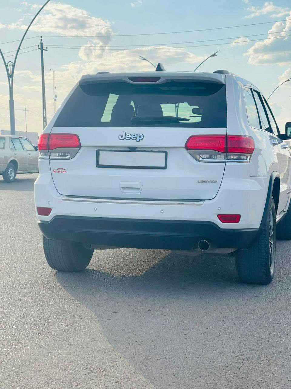 السلام عليكم
جيب لمتد موديل 2017
داخل بيجي 

بنوراما

مانع انزلاق

كشن خزن 

توقف ذاتي 

لايت زنون

تو ويل 

داخل بيجي 

ماشية 160 كم 

  السعر 265

مكفوله كفاله عامة 

ملاحظة السيارة للبيع فقط 

العنوان محافظة كركوك

ا

***********
