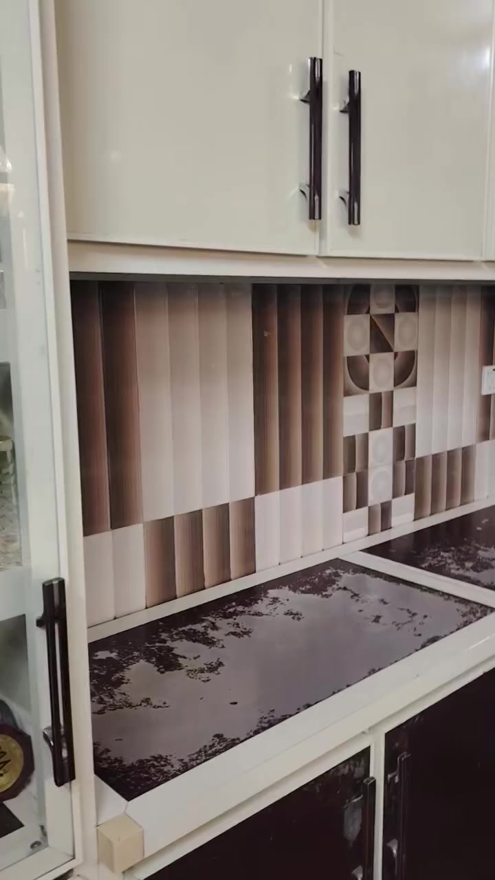 كاونتر مع ملحق مع سنك كرانيت للبيع مناسب السعر 600 تلفون *********** العنوان بكرلي العبودية
