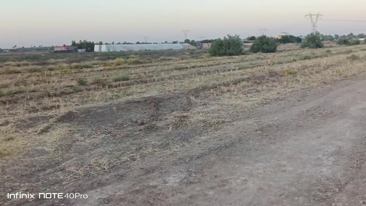 يوجد دونمين طابو سند 25
باقي تفاصيل ***********
