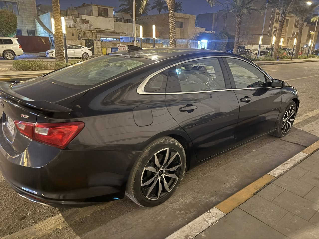 ماليبو موديل 2022 حادث بنيد بدون شواصي راديترات بلادية
كير ومحرك وصدر كلها تمام السعر 118 
مكاني بغداد اليرموك
***********
