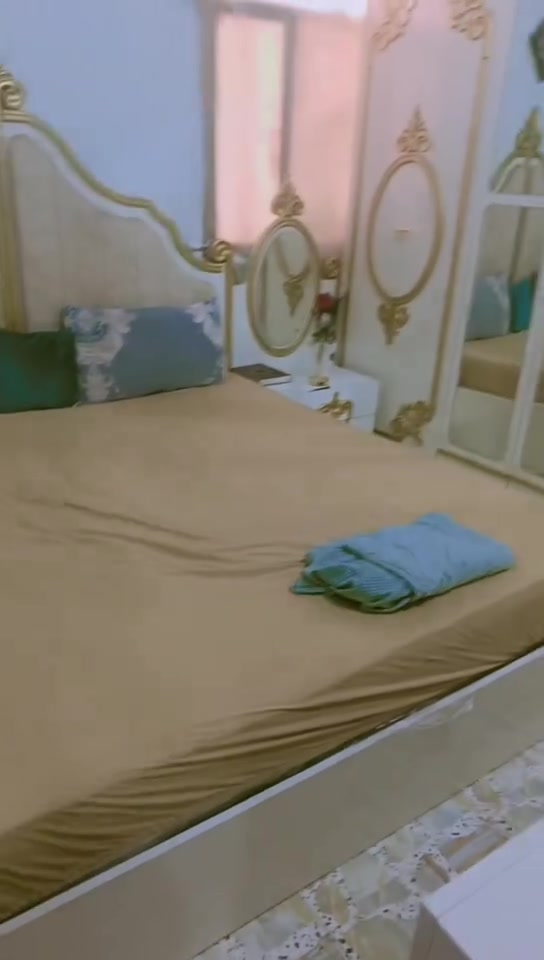 سلام عليكم
غرفة نوم تصميم تركي 
للبيع كامله مابيها اي نقص نضيفه 
للاستفسار الاتصال ع الرقم 
***********
