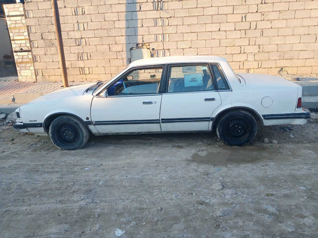 سلام عليكم سيارة سلبرتي رقم نينوى صاحبهة ماندله مكينه بيهة صوت يطقات سعر 10ورقات قفل عنوني ديالى شهربان ***********
