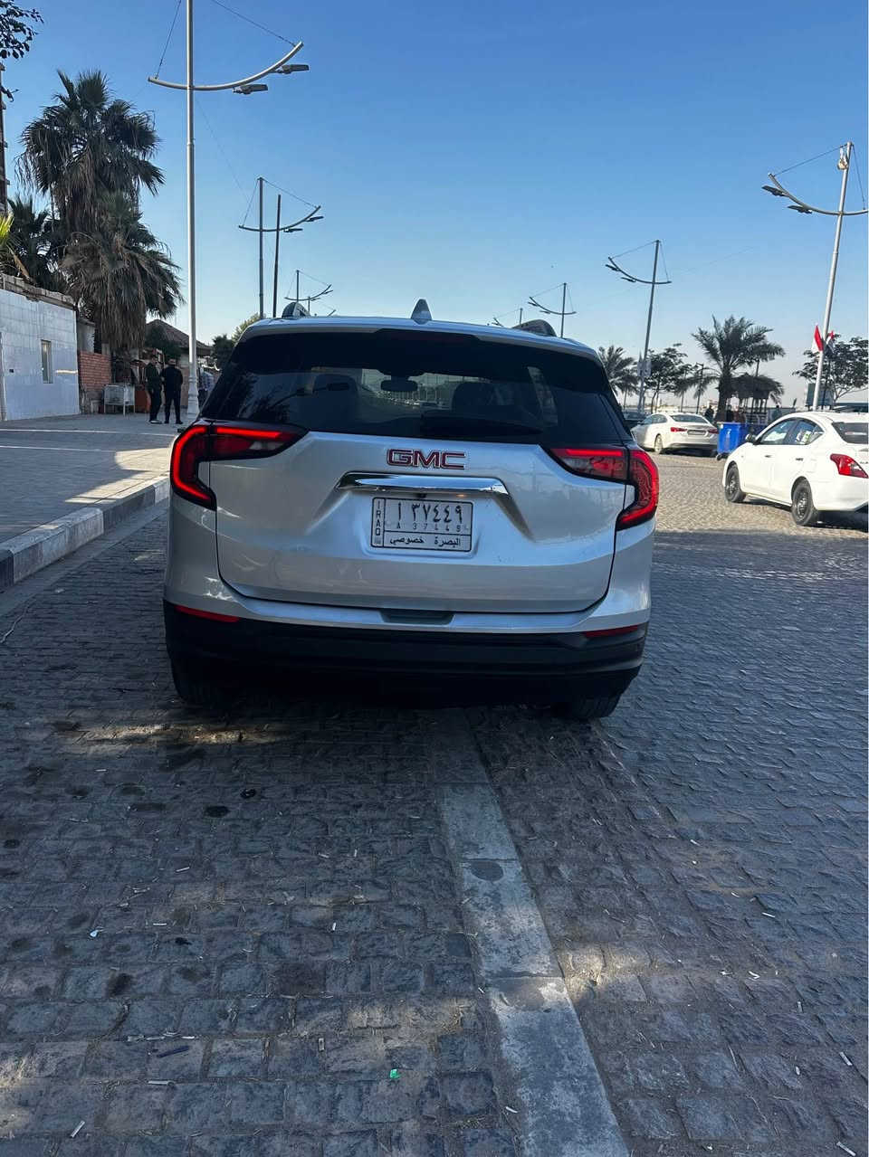 السلام عليكم

جمسي تيران 2020 SLT فول مواصفات عدا البانوراما رقم بصره المواصفات: بصمة / بصمة ابواب / تشغيل عن بعد / كراسي منفصل / اشاير مري / جنطة كهرباء / كشنات تدفئة / كرسي  كهرباء / كير دكمة 9نمر/ هندبريك دكمة / حساس خلفي / اوتو ستار / رادار امامي / رادار خلفي / LED امامي / LED خلفي /  تبريد / محرك 1500 تيربو / سماعات سستم صوت / دبل صالنصة ستيرن تدفئه 

***********

للتواصل والاستفسار : البصرة, العراق
