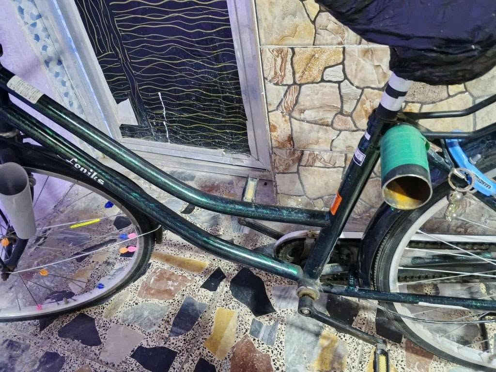باسكل للبيع نضيف بس يحتاج فنجان مال ماشة 
حجم 26
سعر 75 وبي مجال 
المشتل


**إذا كنت صاحب هذا الإعلان وتريد حذفه لأي سبب، رجاءا أرسل رسالة إلى الدعم الفني**
