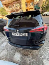تويوتا راف فور 2018 XLE رقم بغداد الانكليزي الجديد   وارد امريكي   حاد...
