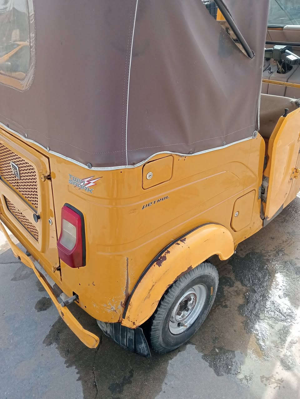 سلام عليكم تكتك لبيع 21بغداد العبيدي ***********
