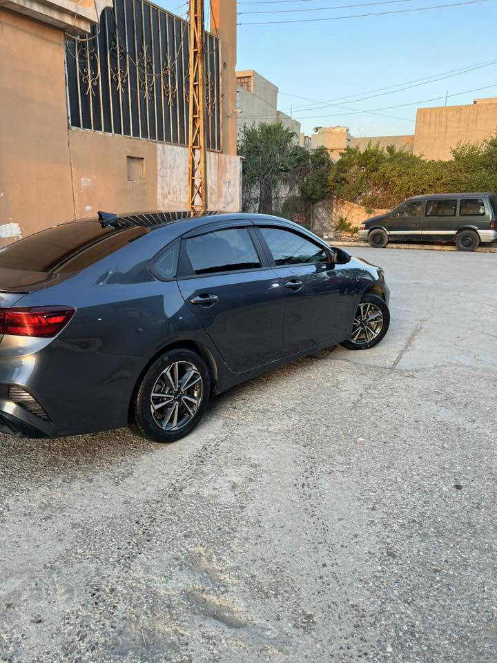 كيا فورتي 2023
محرك 2000 دوش 

نص مواصفات 

ماشية 31 

ضررها نص مكان الرقم الخلفي صبغ فقط+بارد بالجاملغ 

الخلفي 

صور الضرر مرفقة بالمنشور

السعر 158$ وبيها مجال بسيط جداً

***********

***********
