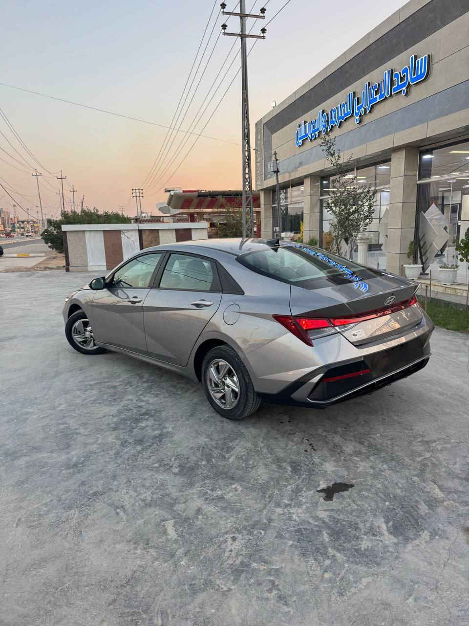 السلام عليكم 
النترا 2024 وارد امريكي مرقم قادسيه شهداء وكاله عامه من المالك سياره بيه بنيد وجاملغ وباب مبدلات سياره نص فول رادار أمامي وجانبي وخلفي  تحديد مسار توقف ذاني حساسات توقف ذاني مانع انزلاق ثلاث وضعيات قياده تحكم استيرن جهتين ويل كب كروم باقي مواصفات معروفه واضحه بلصور سياره جديده وجاهزه بدون اي نقص ماذب عليه ربع ماشيه 14 الف مكينه 2000 دوش تبريد تخم تاير حداديه كله جاهز
السعر 122 وبيه مجال سعره مناسب ومااتوقع اكو النترا 24 مرقمه ب122مكاني ديوانيه 
***********
