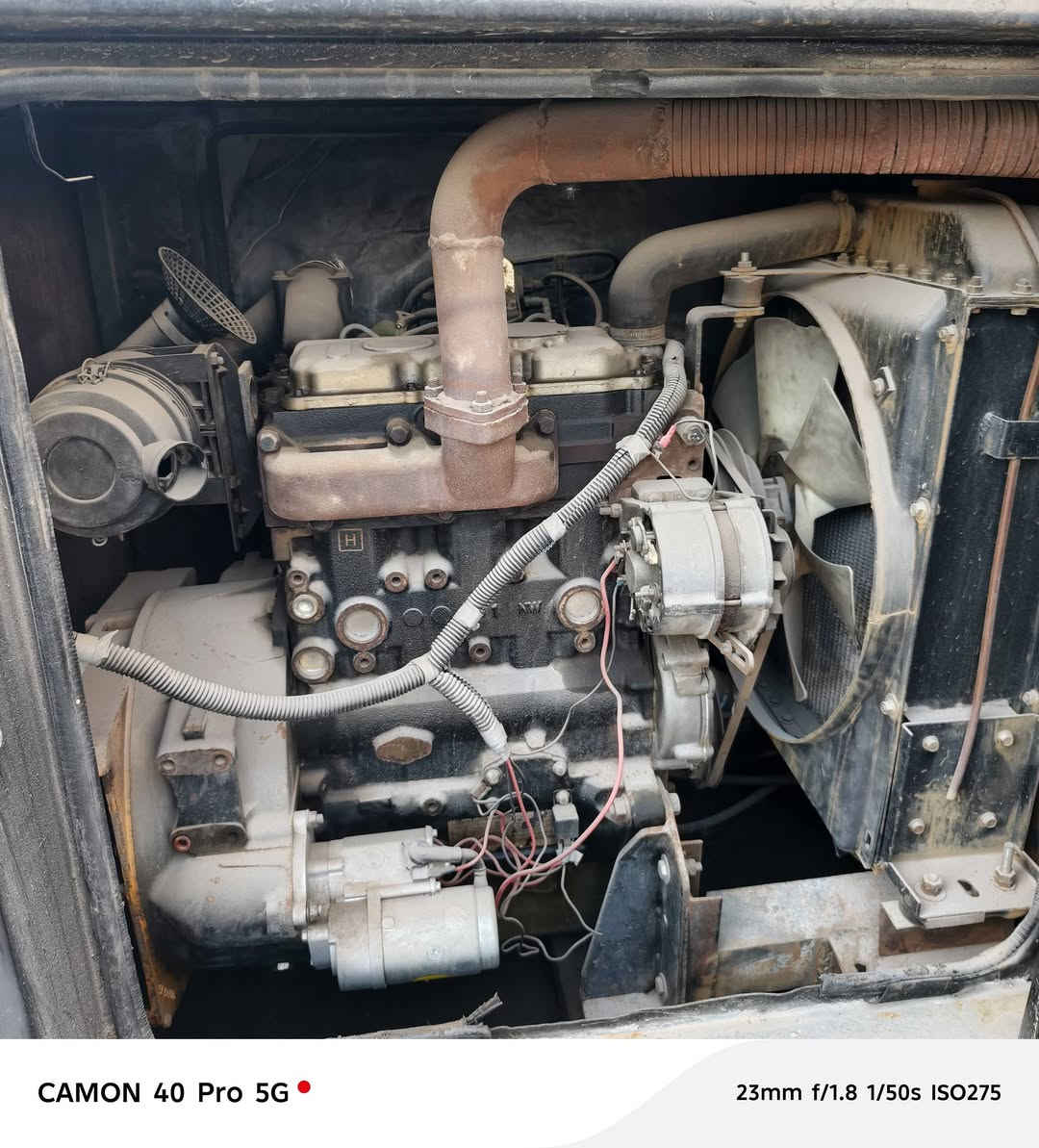 سلام عليكم
مولده بيركز كاتم لا تنقيص ولا تبغير  30 كيفي 
شغاله مال بيت وياهه كامل ملحقاتهه تشتغل من وحيدهه ويه الكهرباء وطفي من تجي الكهرباء 
ضفيره باتري جديد السعر خاص
المكان بابل  الستفسار على الرقم ***********
